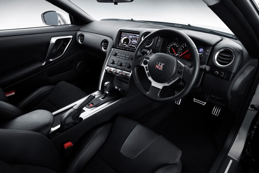  Nissan GT-R 2007 года  (фото 443 из 480)